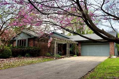 3708 DAVID Lane, Lansing, MI 48911