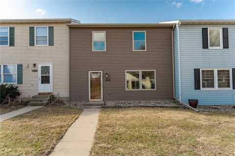 2808 25th Street NW, Rochester, MN 55901