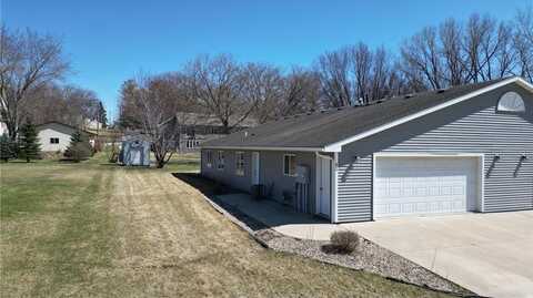 916 West Street, Mantorville, MN 55955