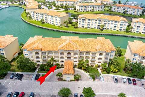 18 Harbour Isle Drive, Fort Pierce, FL 34949