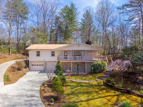 311 Winding Way Drive, Franklin, NC 28734