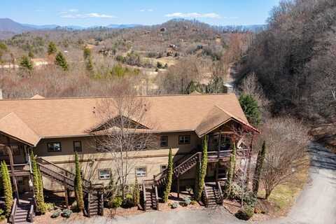 295 Sawgrass Dr. #4, Whittier, NC 28789