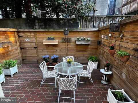 2416 LOMBARD STREET, PHILADELPHIA, PA 19146