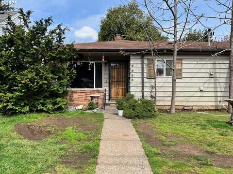 7955 SE CENTER ST, Portland, OR 97206