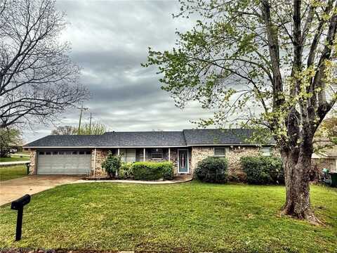 65 N Redwood CIR, Sallisaw, OK 74955