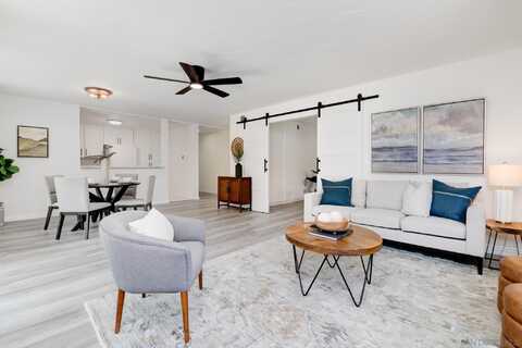 10400 Caminito Cuervo, San Diego, CA 92108