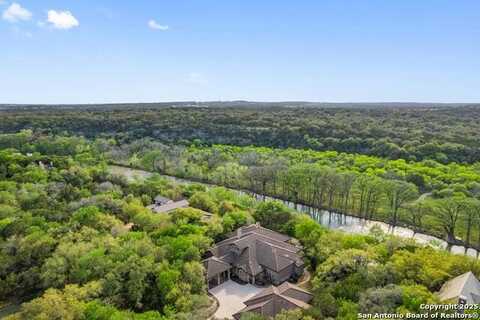986 Riverforest, New Braunfels, TX 78132