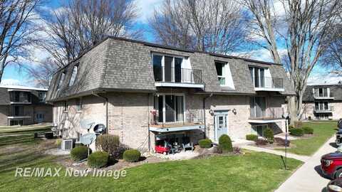 104 Provincial, Saginaw, MI 48638