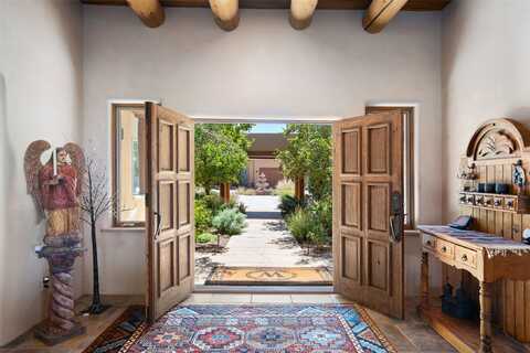 12 Shaman, Santa Fe, NM 87506
