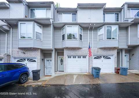 24 Regina Lane, Staten Island, NY 10312