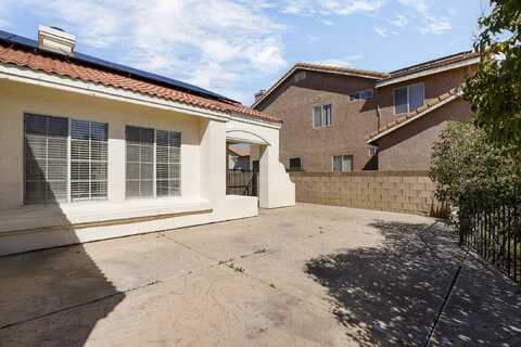 1511 E East Avenue J6, Lancaster, CA 93535