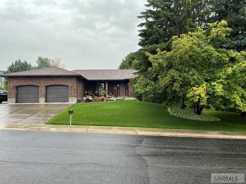 530 Rolling Hills Drive, Rexburg, ID 83440