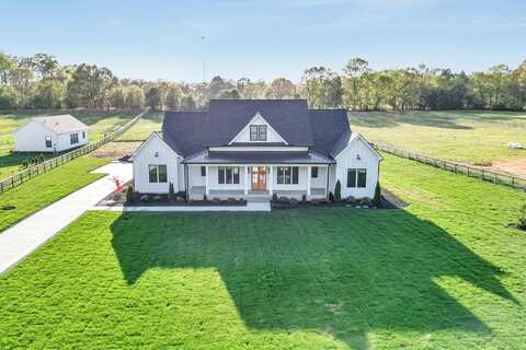 164 Triangle Pine Road, Fountain Inn, SC 29644