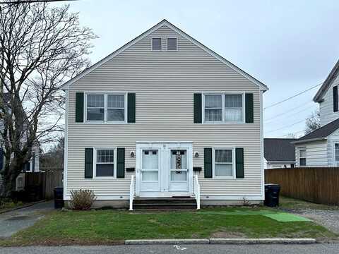 10 Sagamore Street, Newport, RI 02840