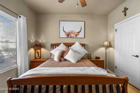 7050 E Sunrise Drive, Tucson, AZ 85750