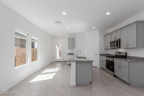 9017 W Agave Garden Trail, Marana, AZ 85653