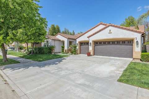 6124 W Delaware Court, Visalia, CA 93291