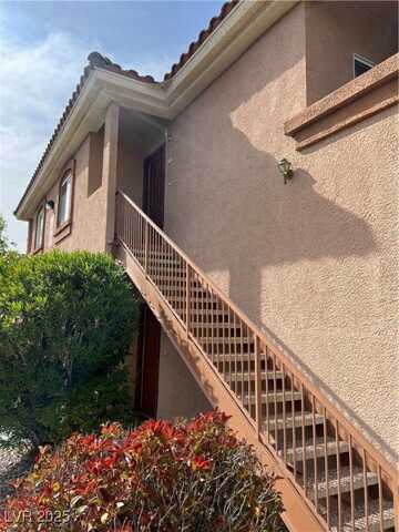 1050 E Cactus Avenue, Las Vegas, NV 89183