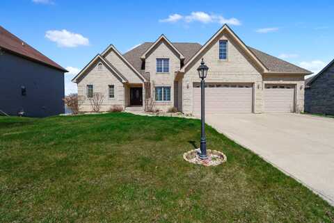 8910 Doubletree Drive S, Crown Point, IN 46307