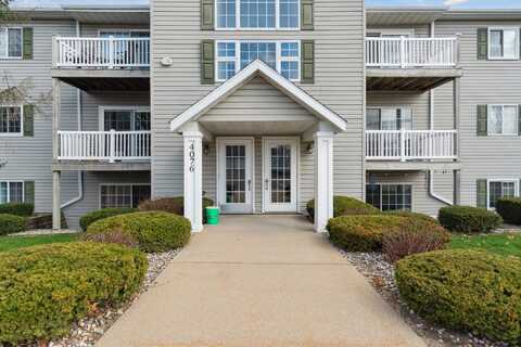 4076 W Centre Avenue, Portage, MI 49024