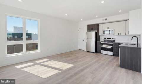 2111 N FRONT STREET, PHILADELPHIA, PA 19122
