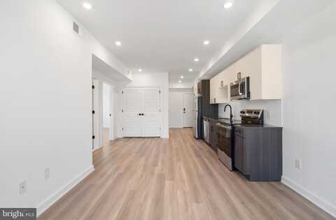 2111 N FRONT STREET, PHILADELPHIA, PA 19122
