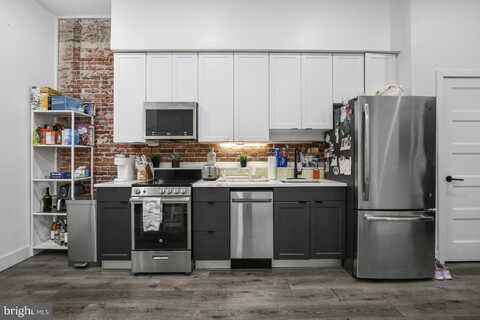 212 CATHARINE STREET, PHILADELPHIA, PA 19147