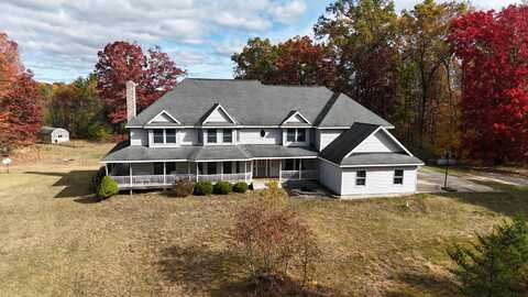 626 Skocelas Road N, Manistee, MI 49660