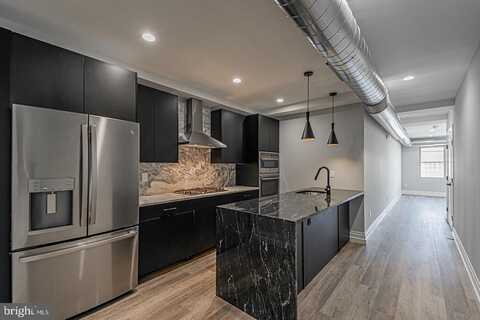 526 BROWN STREET, PHILADELPHIA, PA 19123