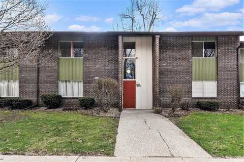 2500 Topsfield Road, South Bend, IN 46614