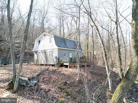 415 WILD AREA LANE, THOMPSONTOWN, PA 17094