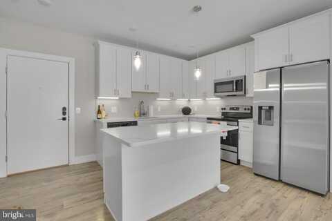 2209 N BROAD STREET, PHILADELPHIA, PA 19132