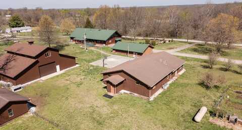 8302 W Farm Rd 144, Springfield, MO 65802