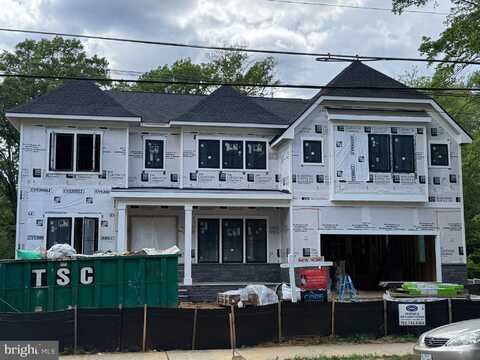910 COTTAGE STREET SW, VIENNA, VA 22180