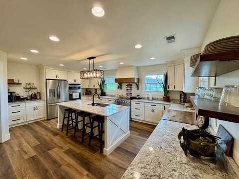 178 Wilburn Hollow Road, Riddleton, TN 37151
