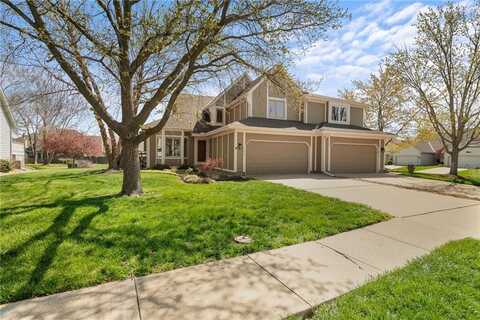 12025 GRANDVIEW Street, Overland Park, KS 66213