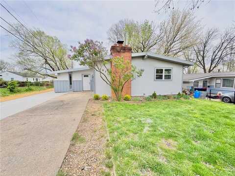403 8th Street, Warrensburg, MO 64093