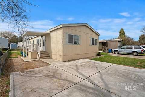 1067 N Elk Lane, Boise, ID 83704