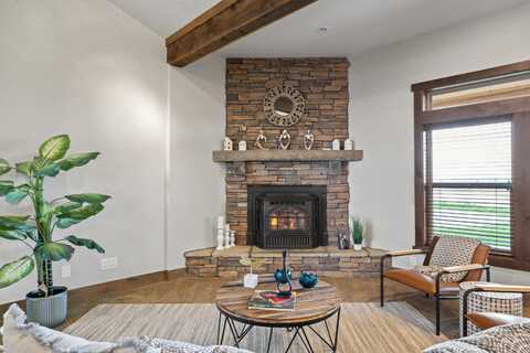 6104 E Locust Ln, Nampa, ID 83686