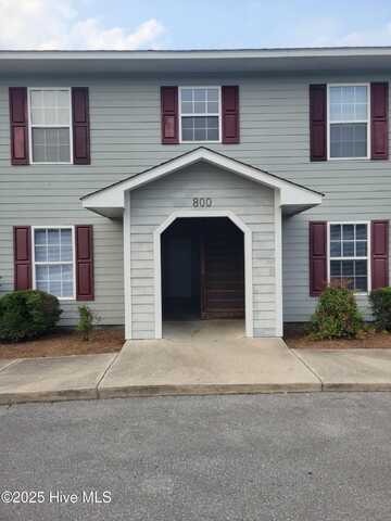 800 Hammock Lane, Jacksonville, NC 28546