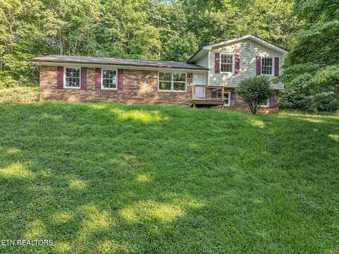 246 Robertson Lane, Caryville, TN 37714