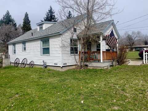 4847 Shasta Way, Klamath Falls, OR 97603