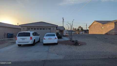 3155 Arapaho Dr, Lake Havasu City, AZ 86406