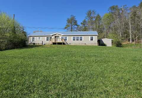 3515 Pleasant Valley Road, Cosby, TN 37722