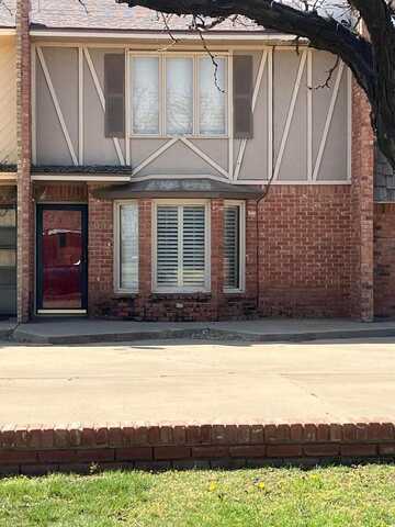 1003A Jefferson Street, Plainview, TX 79072