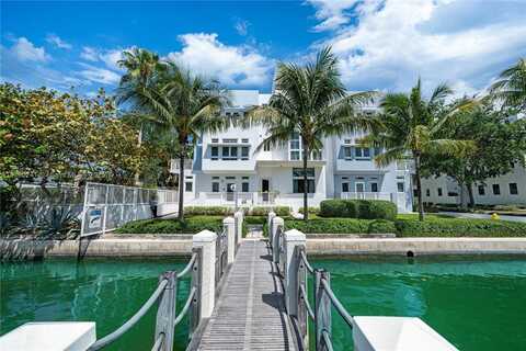 6203 N Laguna Path, Miami Beach, FL 33141