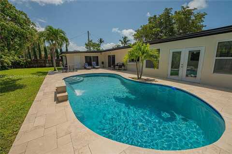 1901 NE 186th Dr, North Miami Beach, FL 33179
