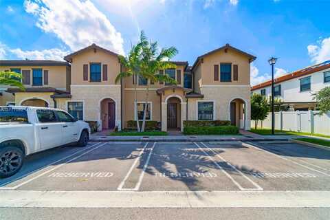 10494 W 33rd Way, Hialeah, FL 33018