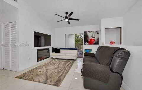 5820 W 18th Ln, Hialeah, FL 33012