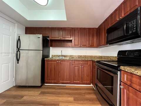 1201 SW 50th Ave, North Lauderdale, FL 33068